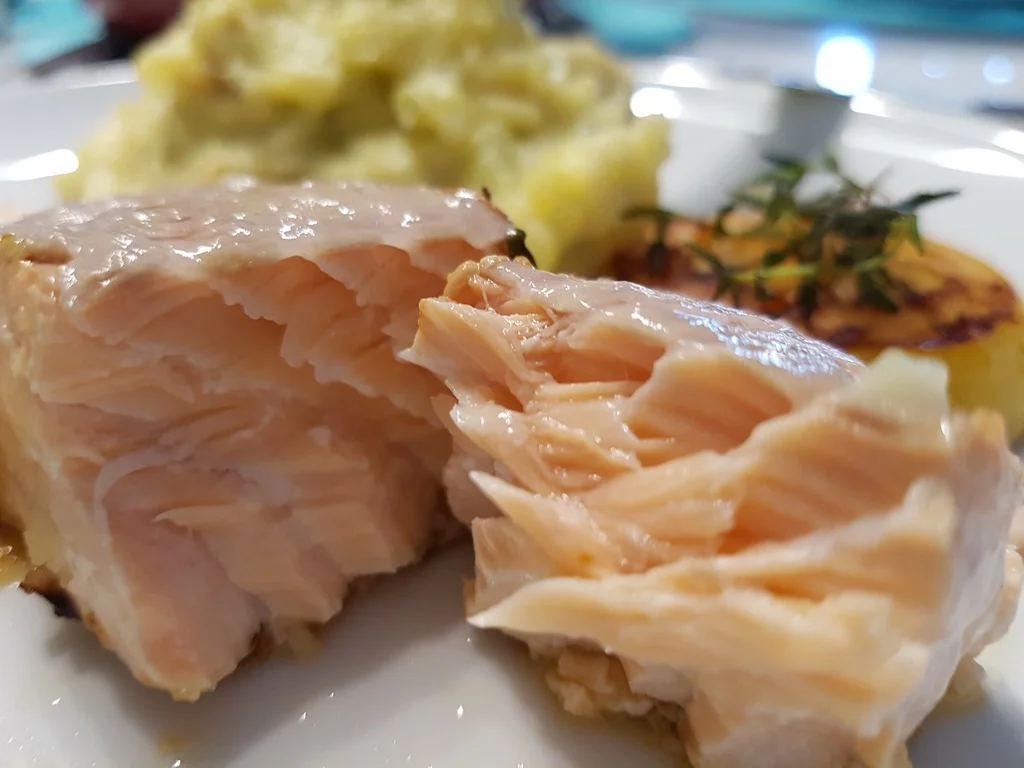 Rezept: Lachsfilet mit Gartenkräutern à la Biggi Bild Nr. 3143 Lachsfilet mit Gartenkräutern à la Biggi - Rezept - Bild Nr. 3143