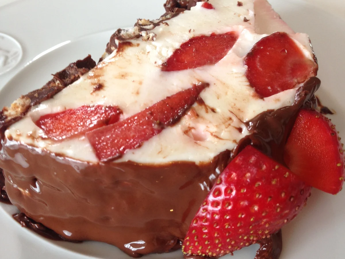 Rezept: Riesen-Yogurette-Torte ohne Backen Bild Nr. 3132 Riesen-Yogurette-Torte ohne Backen - Rezept - Bild Nr. 3132