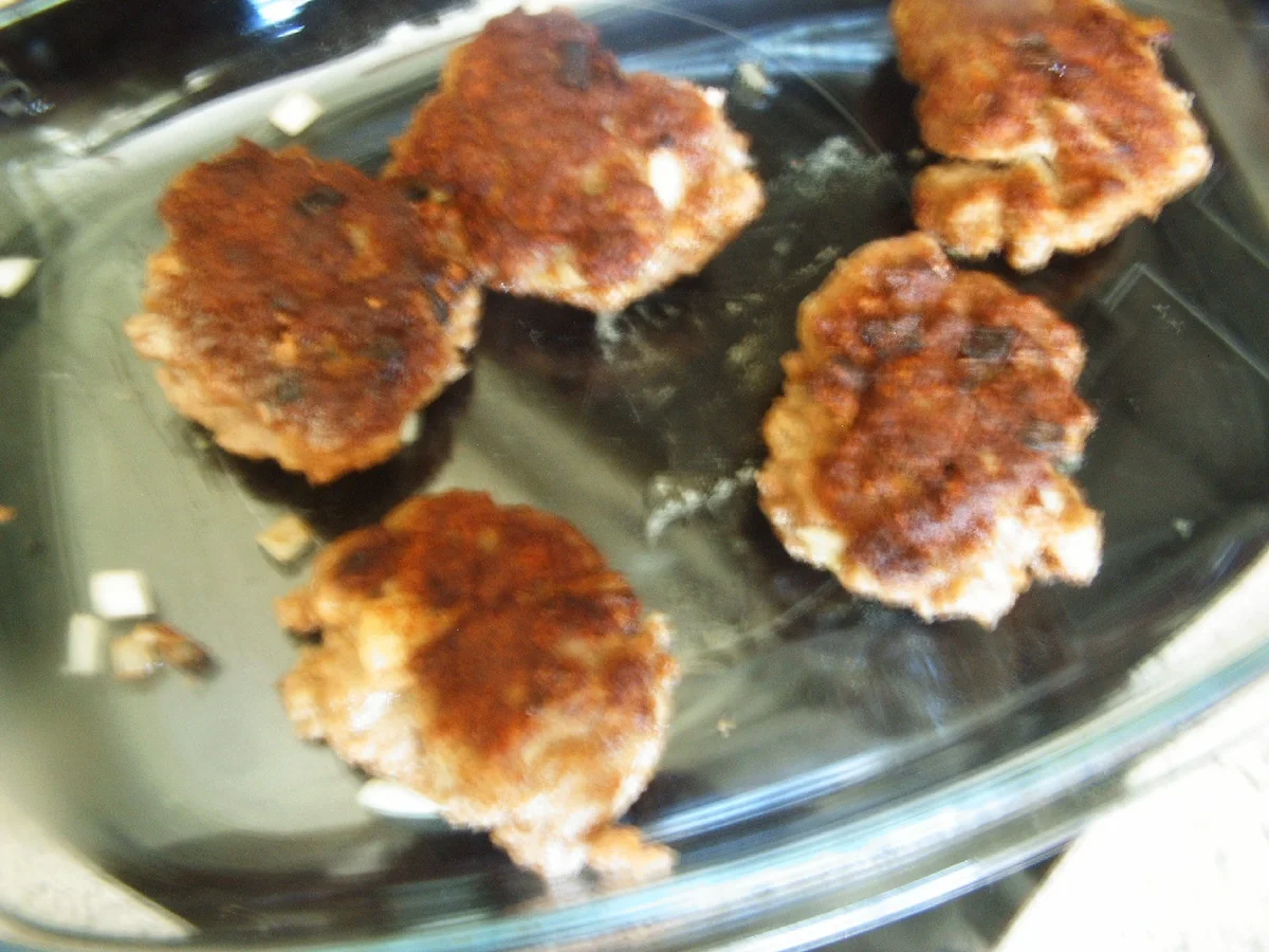 Rezept: Bouletten mit Gurken Bild Nr. 3136 Bouletten mit Gurken - Rezept - Bild Nr. 3136