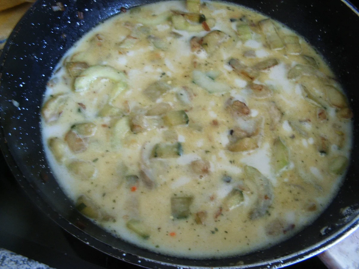 Rezept: Bouletten mit Gurken Bild Nr. 3137 Bouletten mit Gurken - Rezept - Bild Nr. 3137