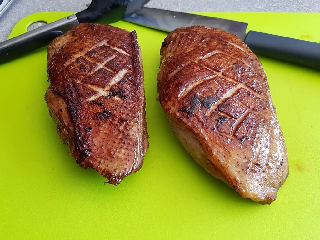 Rezept: Barbarie Entenbrust (gebraten) à la Biggi Bild Nr. 3139 Barbarie Entenbrust (gebraten) à la Biggi - Rezept - Bild Nr. 3139