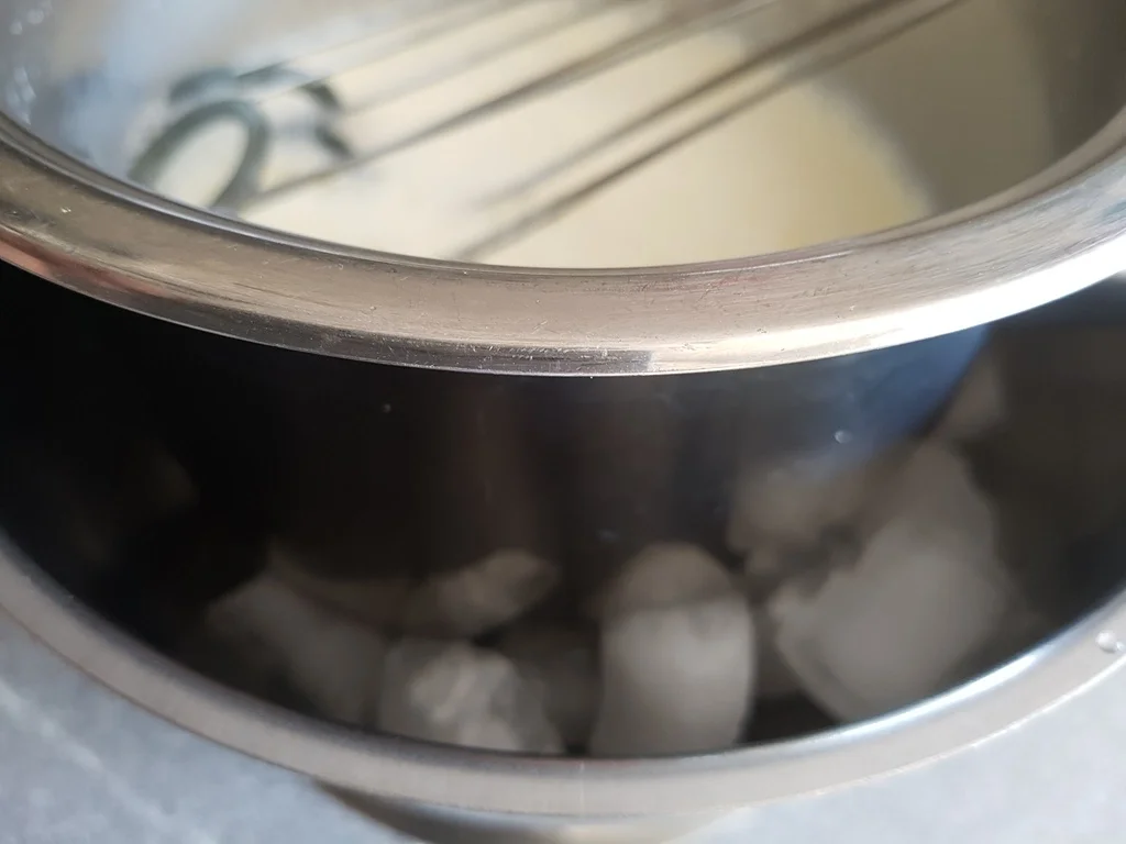 Vanilleeis "Grundrezept" lecker Eis - Rezept - Bild Nr. 3157