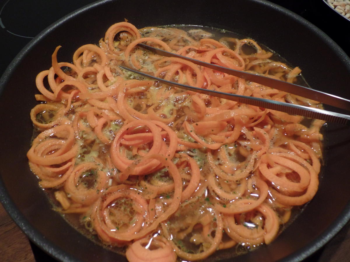 Möhren-Tagliatelle mit Rucola - Rezept - Bild Nr. 3191