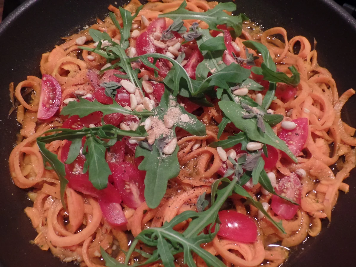 Möhren-Tagliatelle mit Rucola - Rezept - Bild Nr. 3201