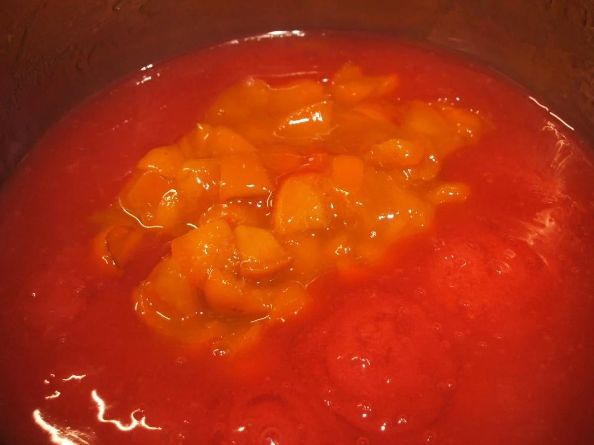 Rezept: Backen: Schoko-Eclairs mit Aprikosen-Quark-Füllung Bild Nr. 3168 Backen: Schoko-Eclairs mit Aprikosen-Quark-Füllung - Rezept - Bild Nr. 3168