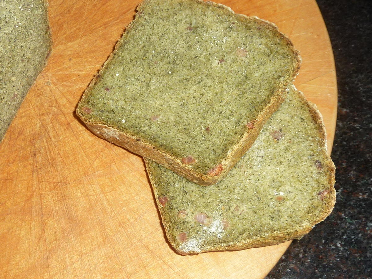 Brennnessel- Speck  Brot   - Rezept - Bild Nr. 3171