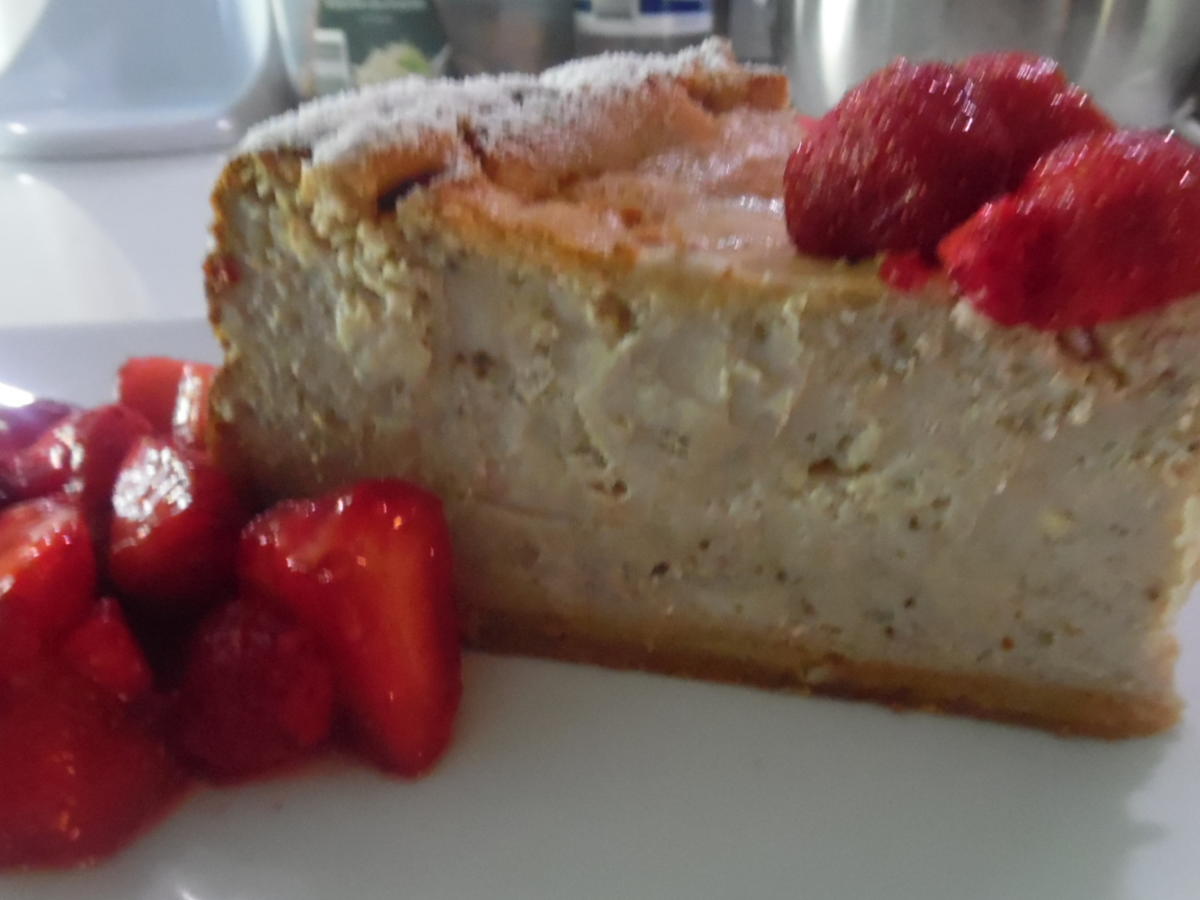 Erdbeer Käsekuchen mit Knusperboden - einfach - von barbara62