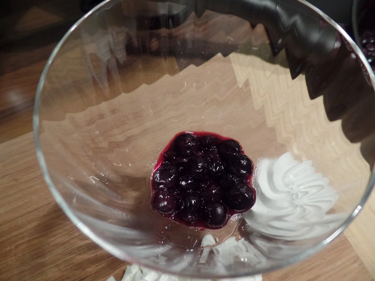 Heidelbeer-Becher - Rezept - Bild Nr. 3175