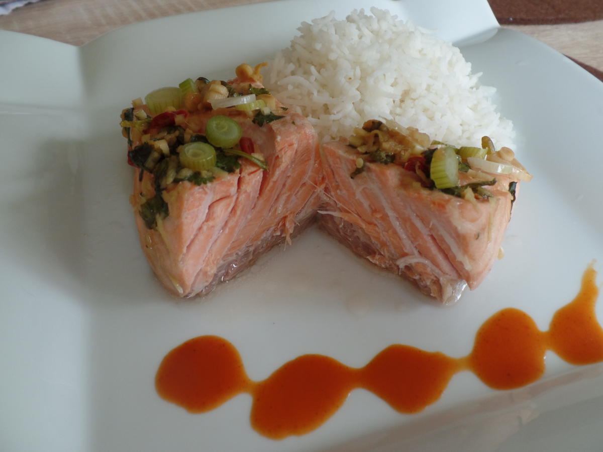 Asia-Lachsfilet aus dem Dampfkörbchen - Rezept - Bild Nr. 3187