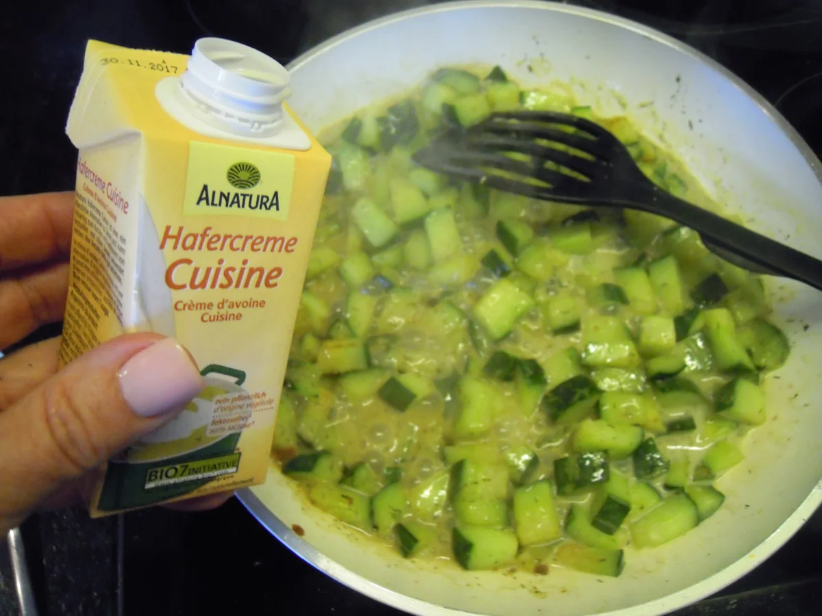 Gurkengemüse in Senfsauce mit Knusperkartöffelchen - Rezept - Bild Nr. 3203