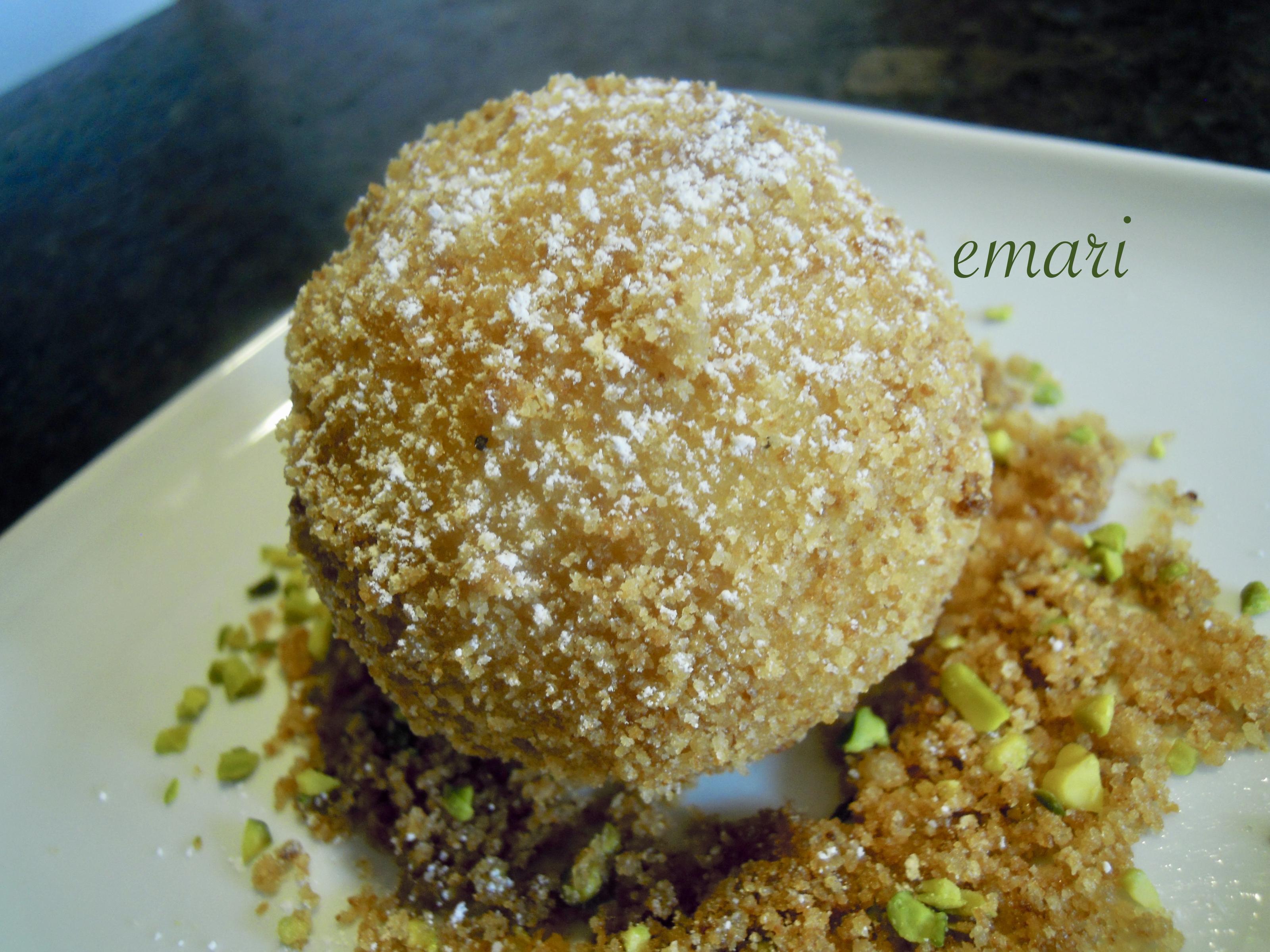 Bilder für Wachauer Marillenknödel aus feinem Topfenteig mit Knusperbrösel - Rezept