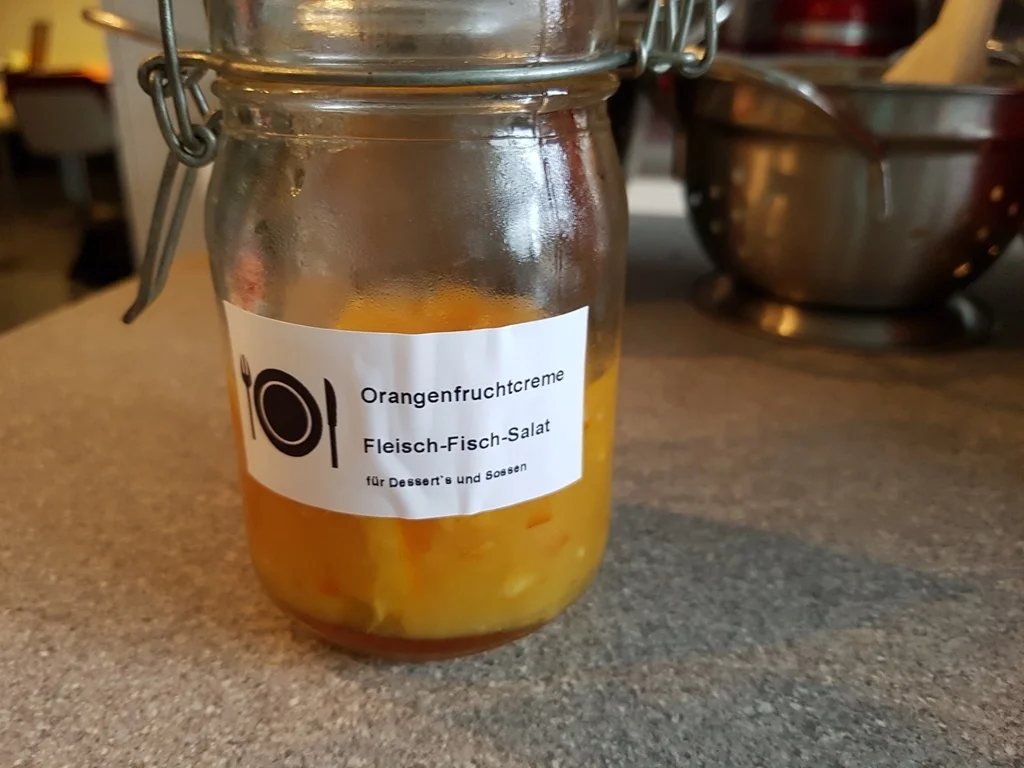 Rezept: Weisskohlroulade ohne Fleisch aber mit Wurst:) Bild Nr. 3215 Weisskohlroulade ohne Fleisch aber mit Wurst:) - Rezept - Bild Nr. 3215