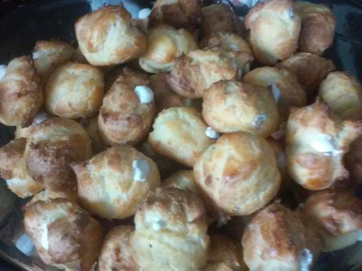 Rezept: Mini - Windbeutel mit herzhafter Füllung Bild Nr. 3210 Mini - Windbeutel mit herzhafter Füllung - Rezept - Bild Nr. 3210