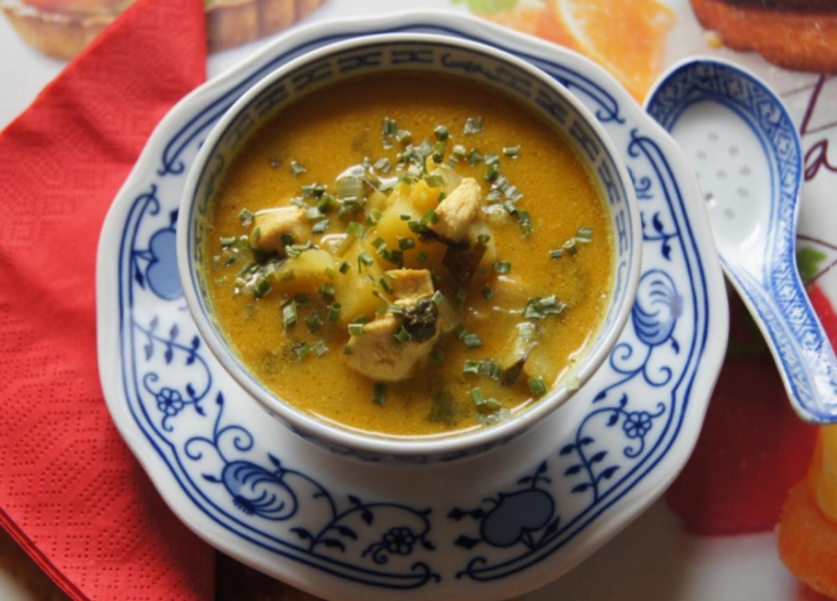 Kartoffelsuppe mit Hähnchenbrustfilet und Kokosmilch - Rezept - kochbar.de