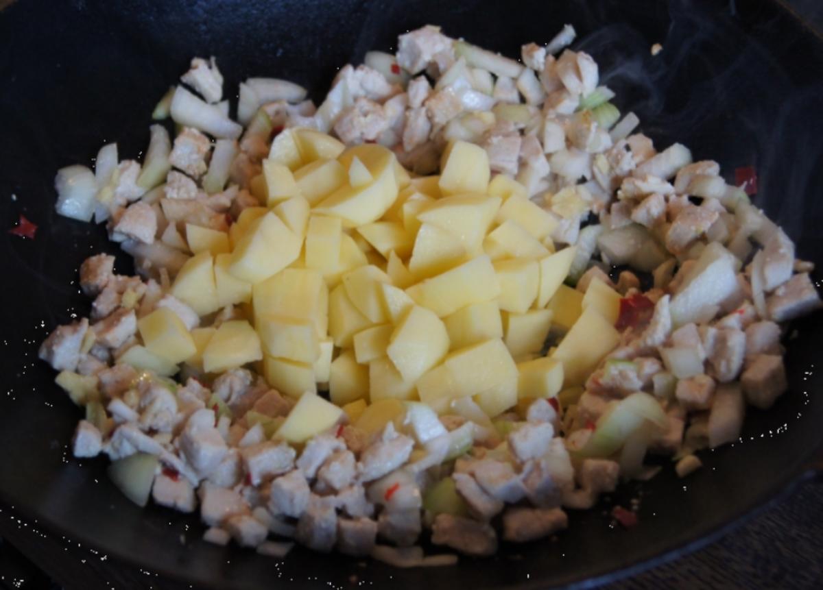 Kartoffelsuppe mit Hähnchenbrustfilet und Kokosmilch - Rezept - Bild Nr. 3215
