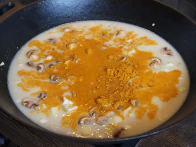 Kartoffelsuppe mit Hähnchenbrustfilet und Kokosmilch - Rezept - Bild Nr. 3217