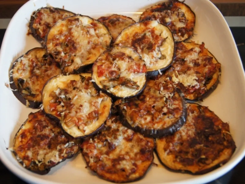 Rezept: Überbackene Parmesan-Auberginenscheiben Bild Nr. 3209 Überbackene Parmesan-Auberginenscheiben - Rezept - Bild Nr. 3209