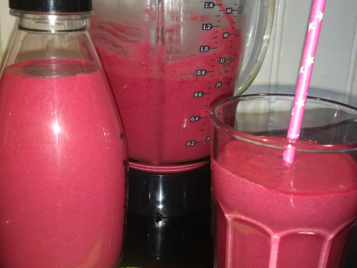 Rezept: BiNe` S ROTE BETE - BEEREN - SMOOTHIE Bild Nr. 3226 BiNe` S ROTE BETE - BEEREN - SMOOTHIE - Rezept - Bild Nr. 3226