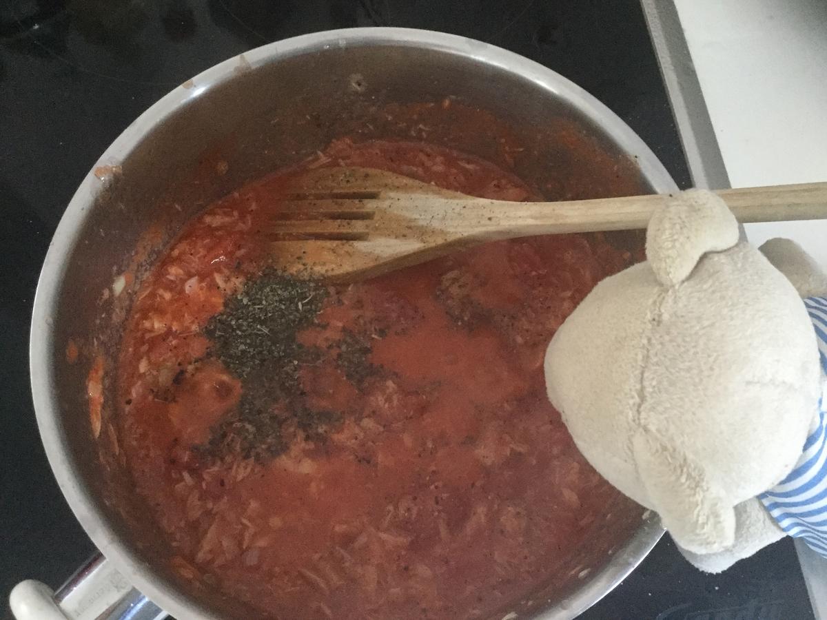 Nudeln an schneller Thunfisch - Tomatensoße a la Ari - Rezept - Bild Nr. 3232