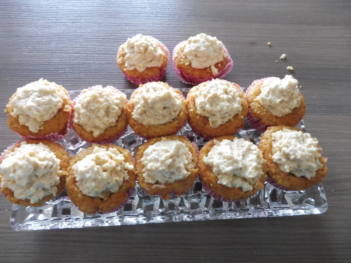 Rezept einer Bekannten neu interpretiert als Muffins. - Rezept - Bild Nr. 3230