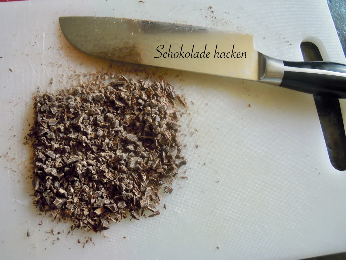 Schwarzkirsch - Schoko - Mandeltörtchen - Rezept - Bild Nr. 3236