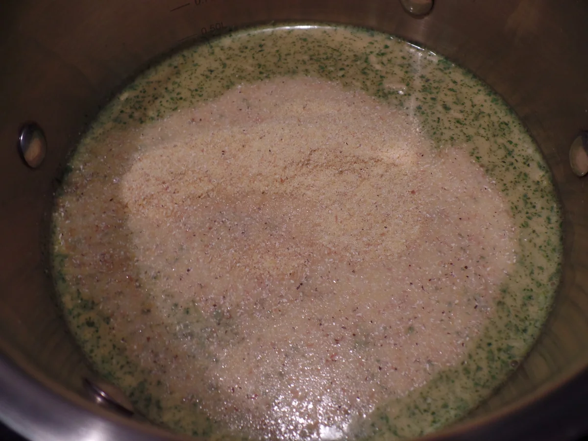 Eier in Tomatensauce mit cremiger Polenta - Rezept - Bild Nr. 3235