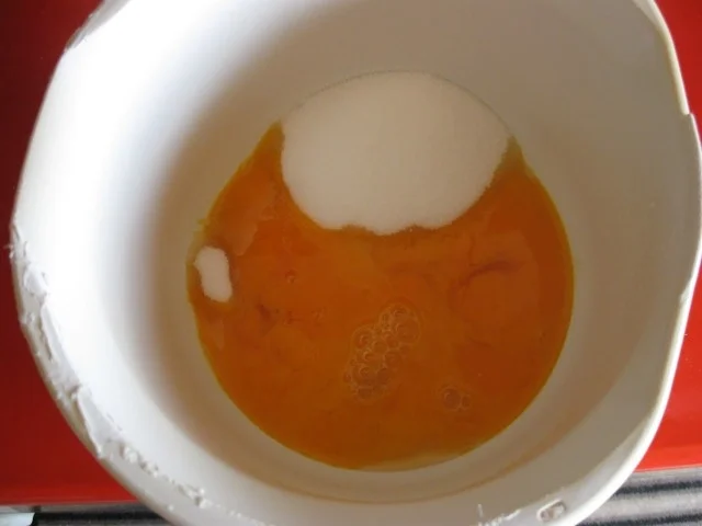 Rezept: Nuss - Joghurt - Kuchen Bild Nr. 3238 Nuss - Joghurt - Kuchen - Rezept - Bild Nr. 3238