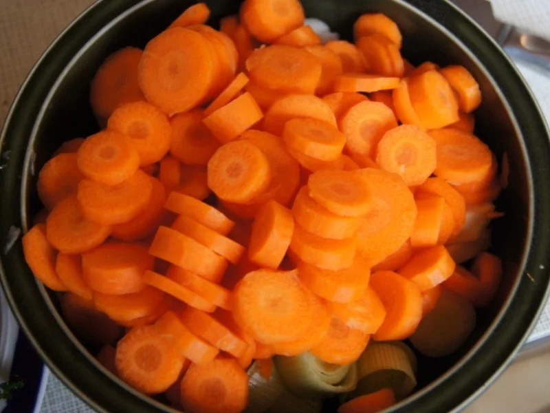 Rindfleisch-Gemüse-Suppe - Rezept - Bild Nr. 3237