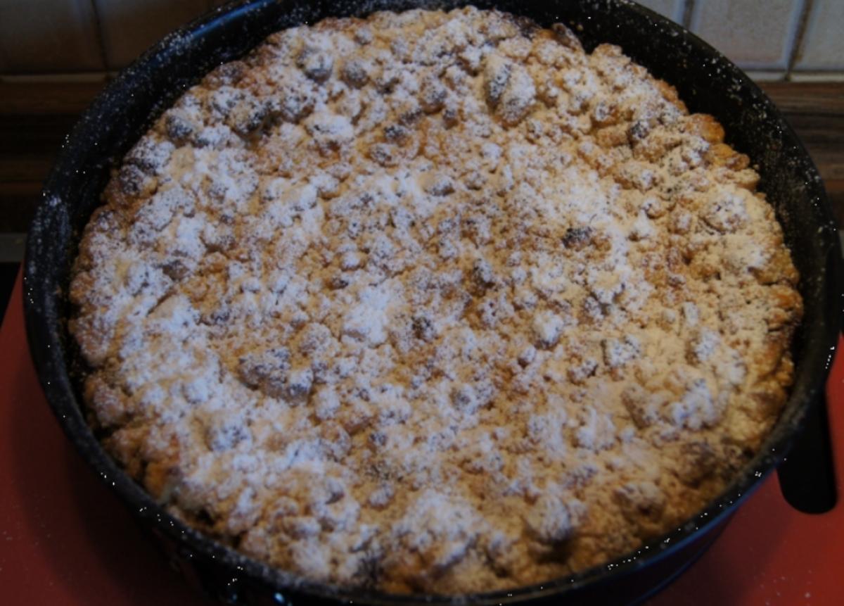 Johannisbeeren Kuchen mit Streusel - Rezept - Bild Nr. 2