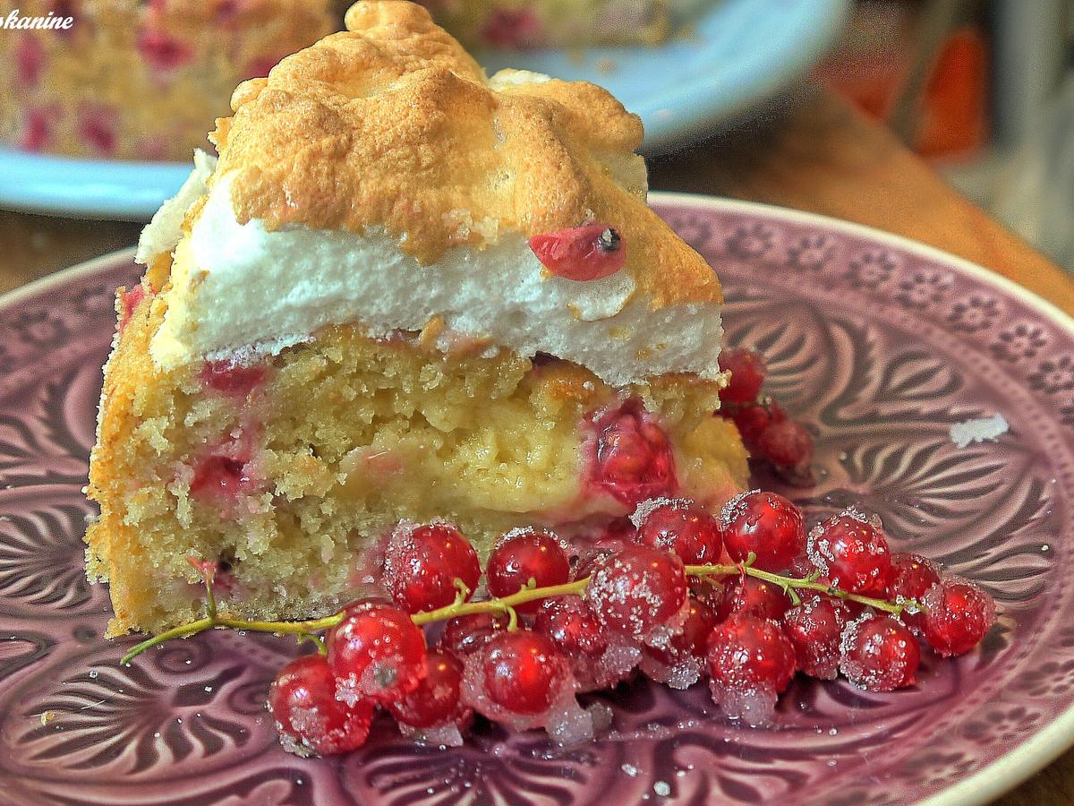 Johannisbeerkuchen unter Baiserhaube - einfach - 256 kcal/100g Johannisbeerkuchen unter Baiserhaube - einfach - 256 kcal/100g