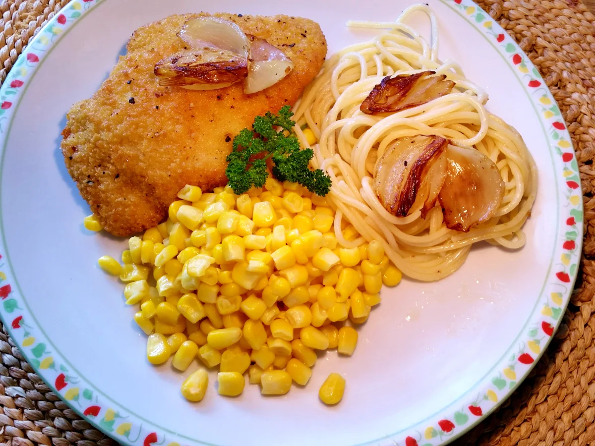 Rezept: Maisgemüse mit Hähnchen Cordon bleu und Spaghetti Bild Nr. 3269 Maisgemüse mit Hähnchen Cordon bleu und Spaghetti - Rezept - Bild Nr. 3269