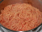 Spaghetti mit Tomatensoße - Rezept - Bild Nr. 2
