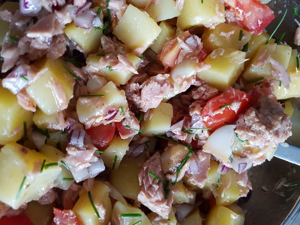 Salat mit Angler Thunfisch - Rezept - Bild Nr. 3316