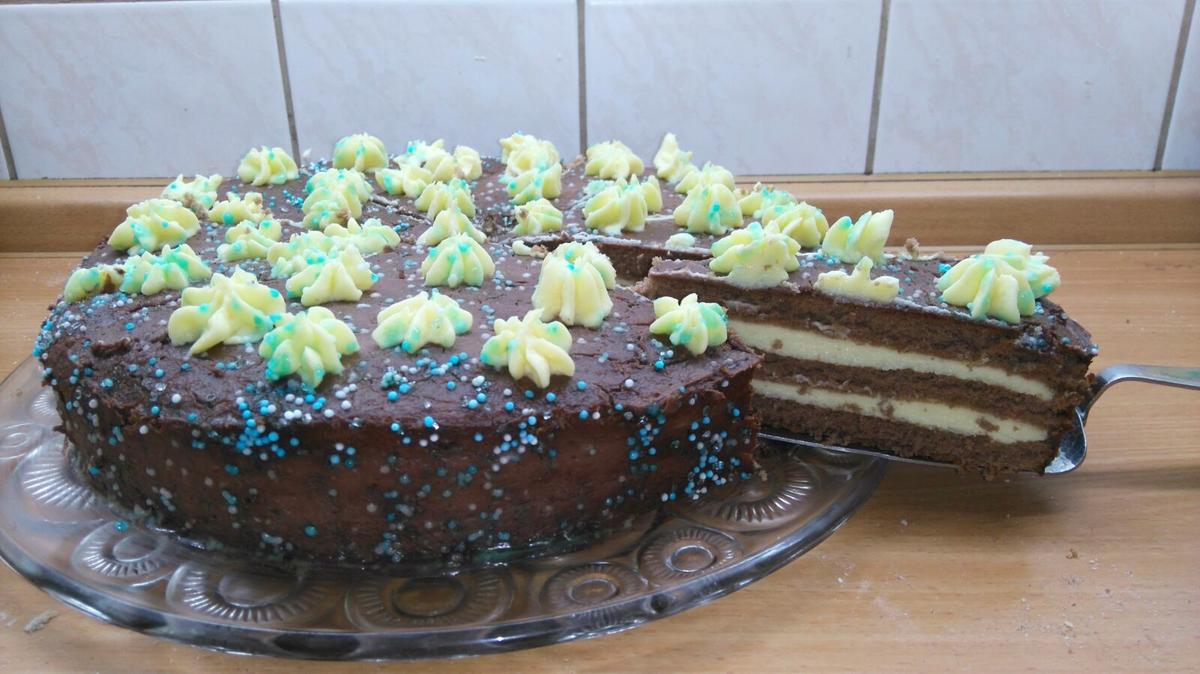 Pudding-Buttercreme Torte - Rezept - Bild Nr. 3301