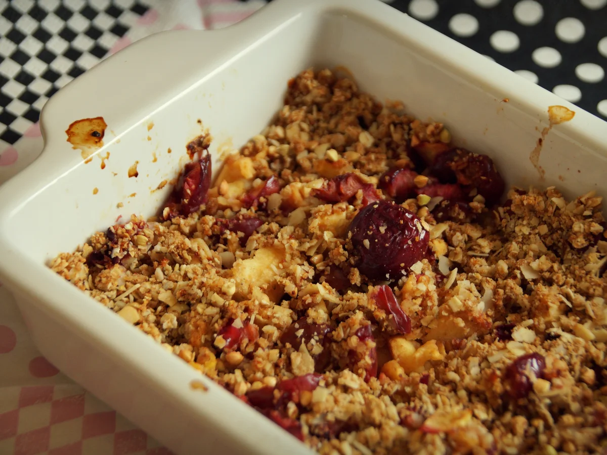 Rezept: Frühstück, Süßspeise: Fruchtiger Obst-Crumble Bild Nr. 2 Frühstück, Süßspeise: Fruchtiger Obst-Crumble - Rezept - Bild Nr. 2