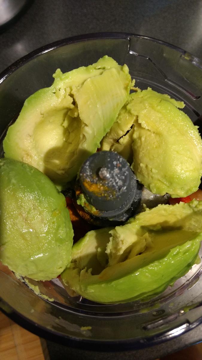 BiNe` S AVOCADO HUMMUS MIT CHILI - Rezept - Bild Nr. 3339