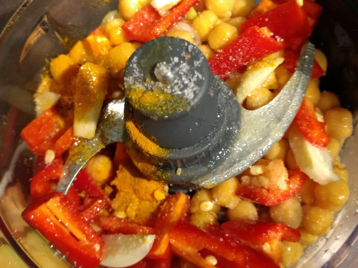 Rezept: BiNe` S AVOCADO HUMMUS MIT CHILI Bild Nr. 3341 BiNe` S AVOCADO HUMMUS MIT CHILI - Rezept - Bild Nr. 3341