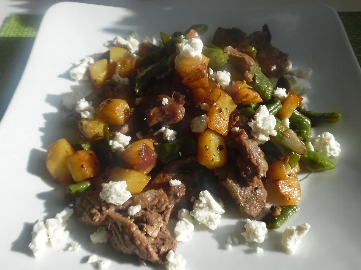 Lamm-Bohnen-G'röstl mit Schafskäse - Rezept - Bild Nr. 3349