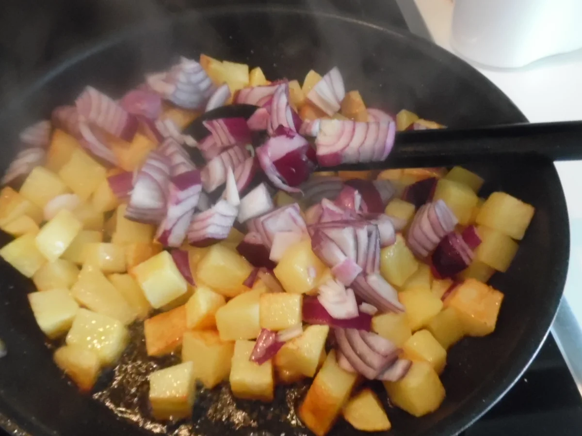 Lamm-Bohnen-G'röstl mit Schafskäse - Rezept - Bild Nr. 3353