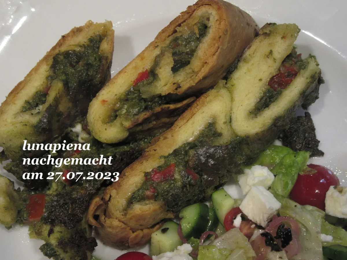Baniza mit Spinat-Feta-Füllung - Rezept - Bild Nr. 3374