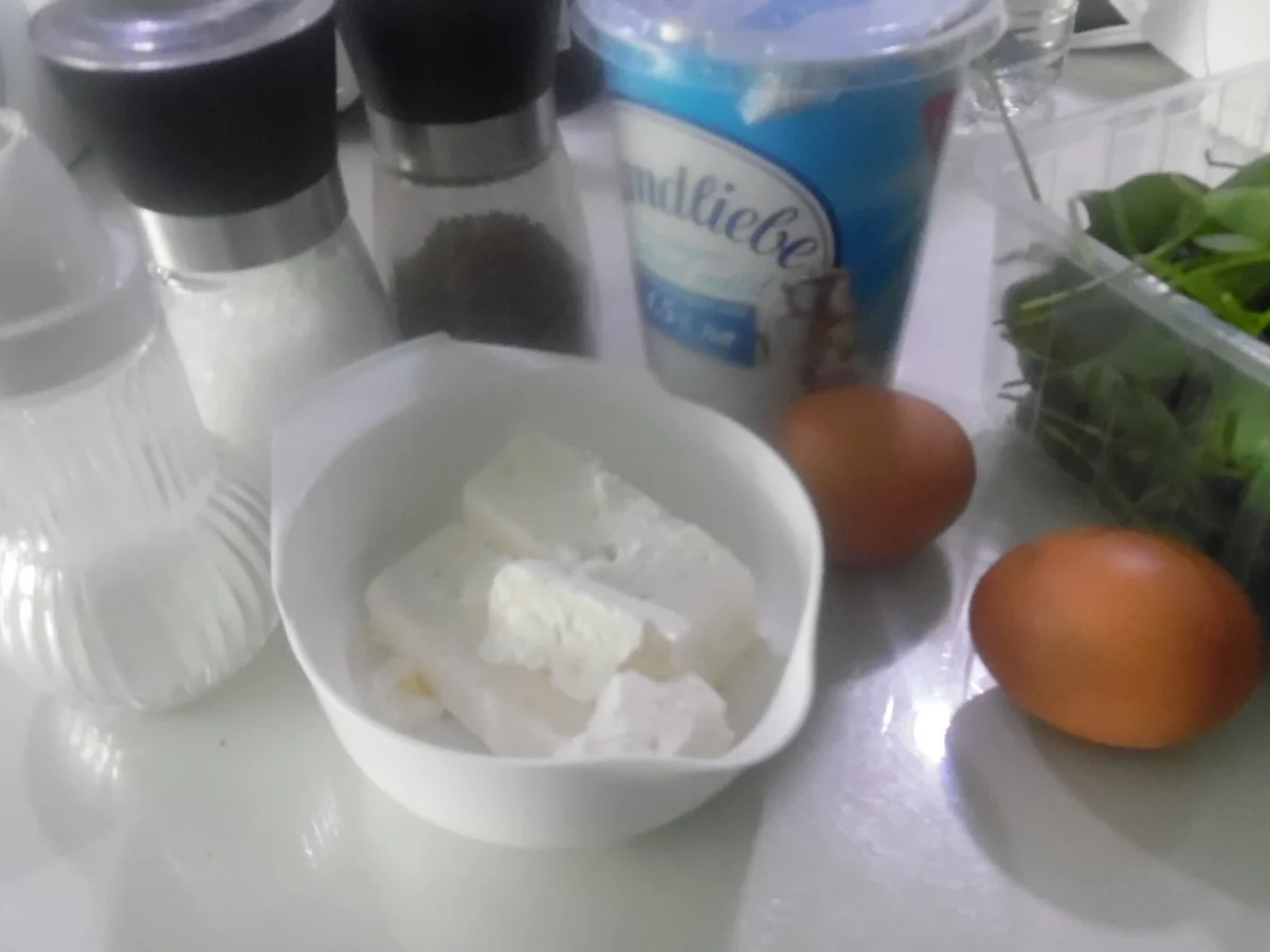 Baniza mit Spinat-Feta-Füllung - Rezept - Bild Nr. 3368