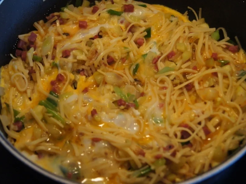 Rezept: Ei-Nudel-Gemüse-Pfanne Bild Nr. 3387 Ei-Nudel-Gemüse-Pfanne - Rezept - Bild Nr. 3387