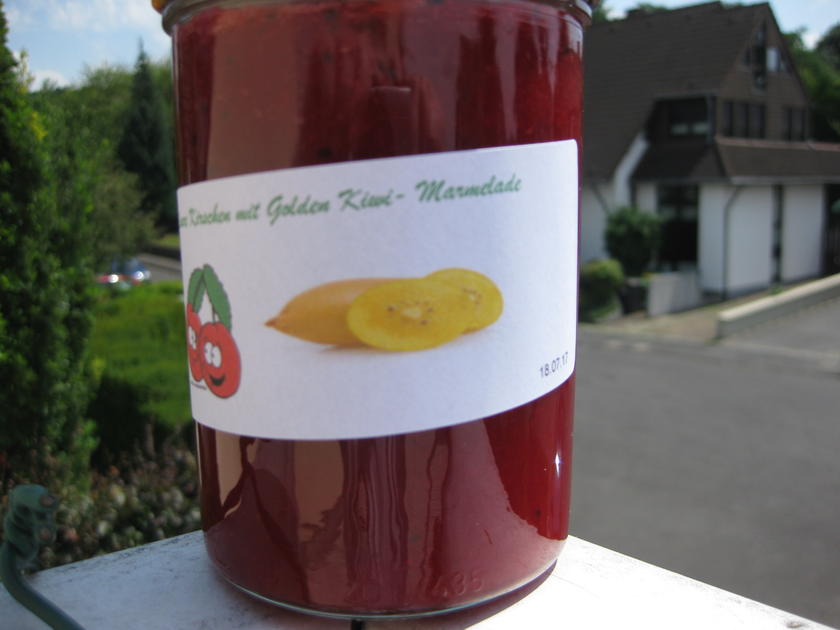 Sauerkirsch mit Golden Kiwi Marmelade - Rezept - kochbar.de