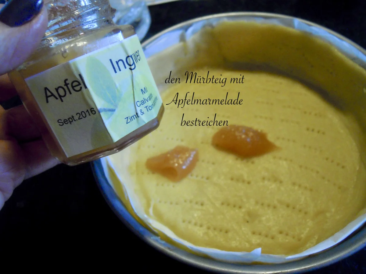 Gedeckte Mürbteig - Apfeltorte mit feiner Grießfüllung - Rezept - Bild Nr. 3410