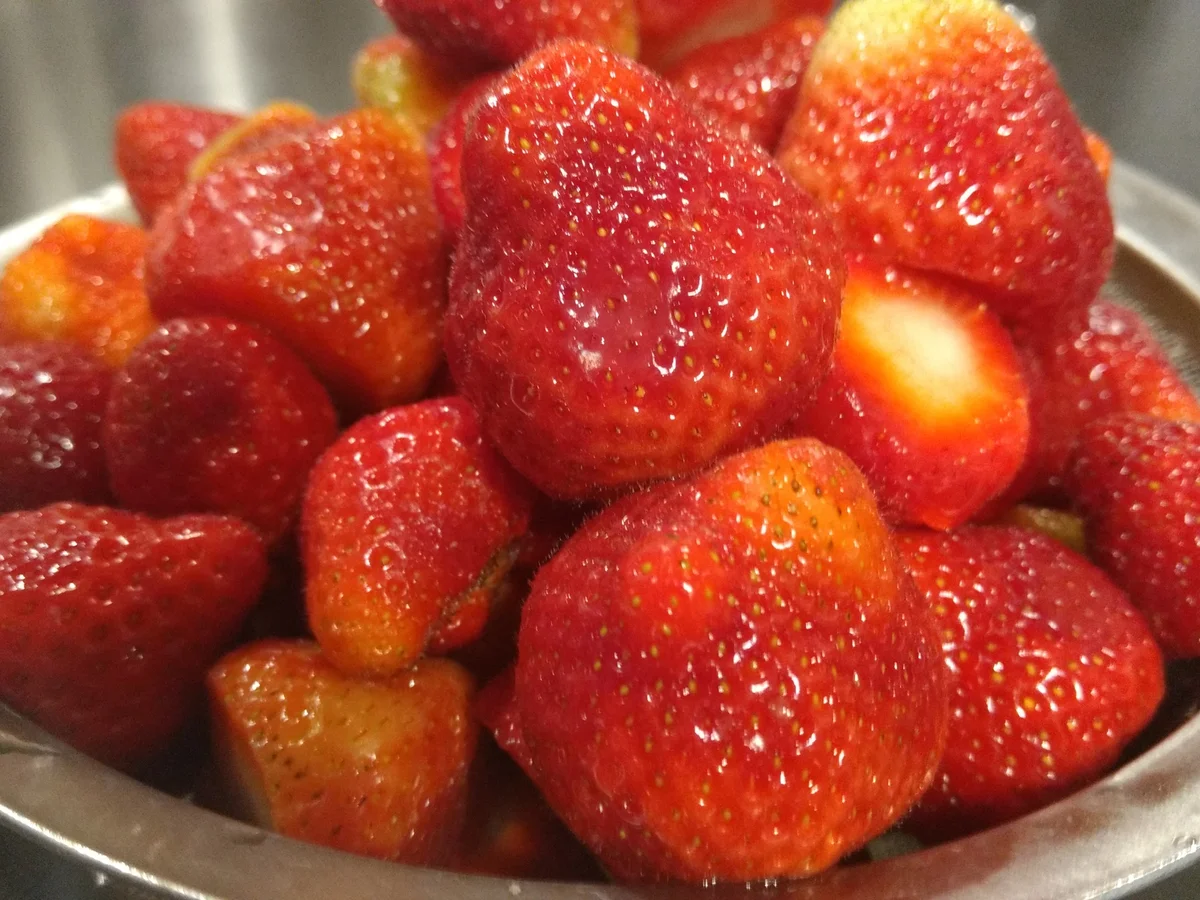 BiNe` S ERDBEER - AMARULATORTE - Rezept - Bild Nr. 3409