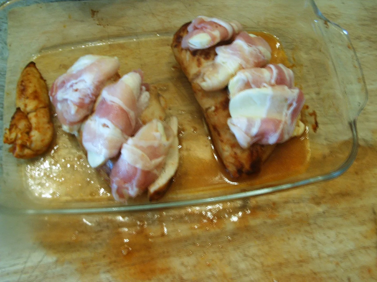 Hähnchenbrust mit Mozarella und Bacon - Rezept - Bild Nr. 3435