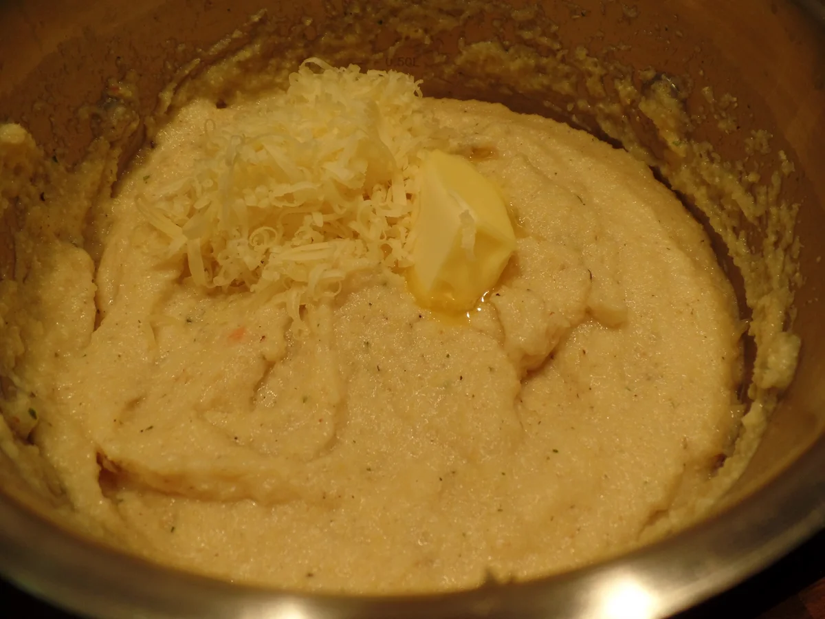 Rezept: Putenbrust mit Paprikagemüse und Petersilien-Polenta Bild Nr. 3449 Putenbrust mit Paprikagemüse und Petersilien-Polenta - Rezept - Bild Nr. 3449