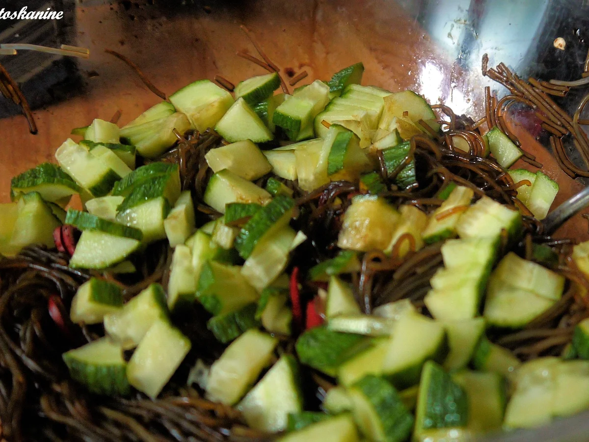 Scharfer Glasnudelsalat mit Teriyakihuhn - Rezept - Bild Nr. 7