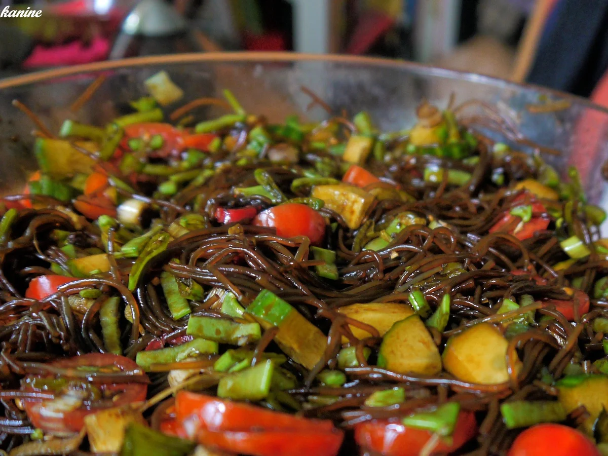 Scharfer Glasnudelsalat mit Teriyakihuhn - Rezept - Bild Nr. 11