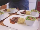 Kalbsfilet mit selbstgemachten Spätzle und Feldsalat - Rezept - Bild Nr. 2